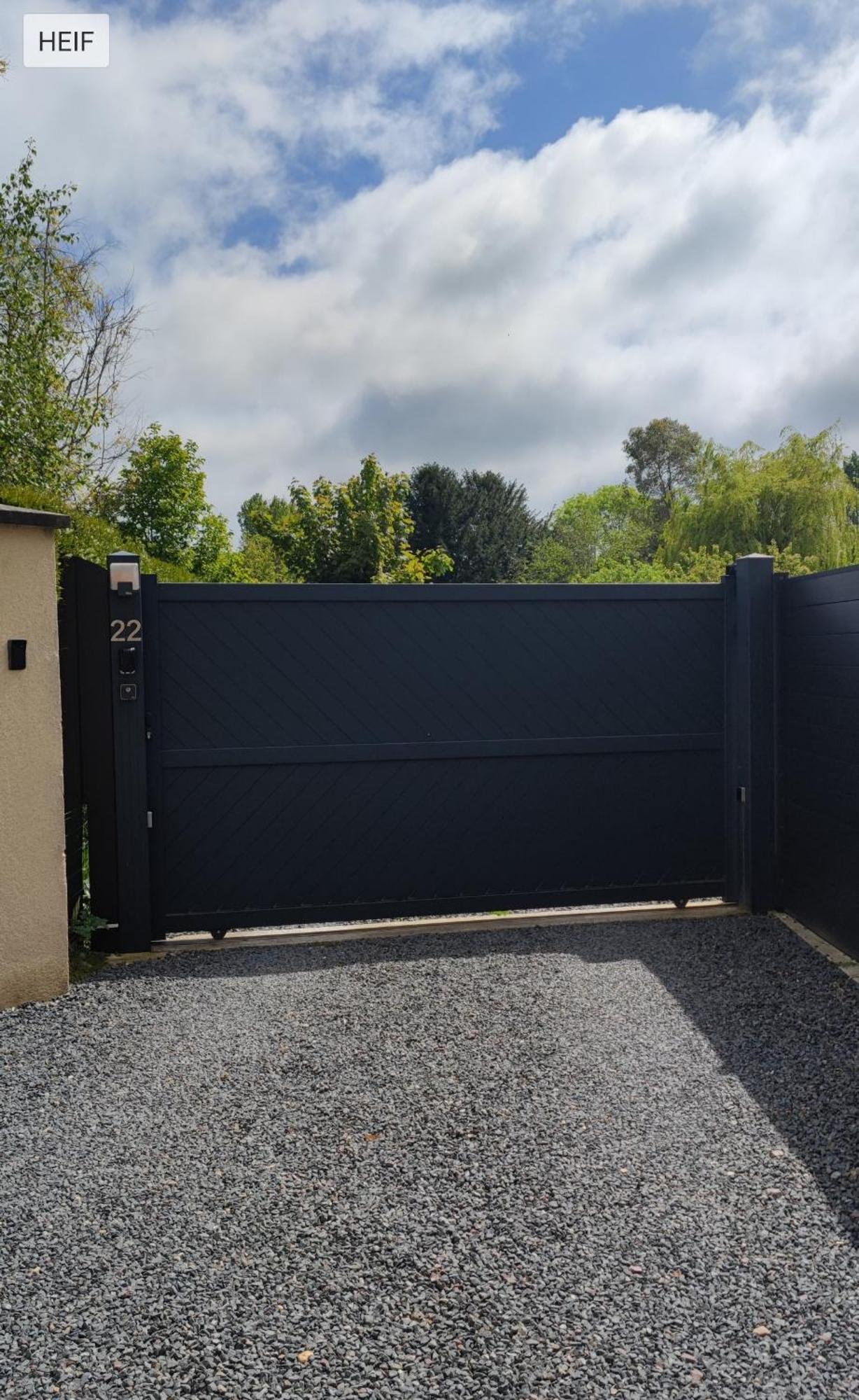 Logement Cosy Parking Prive Situe Au Coeur Du Village Reviers Exterior foto
